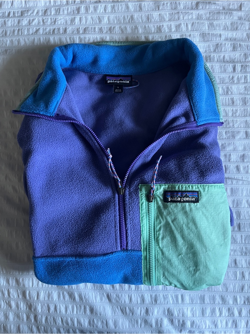 Patagonia Men’s purple & Teal Fleece quarter zip